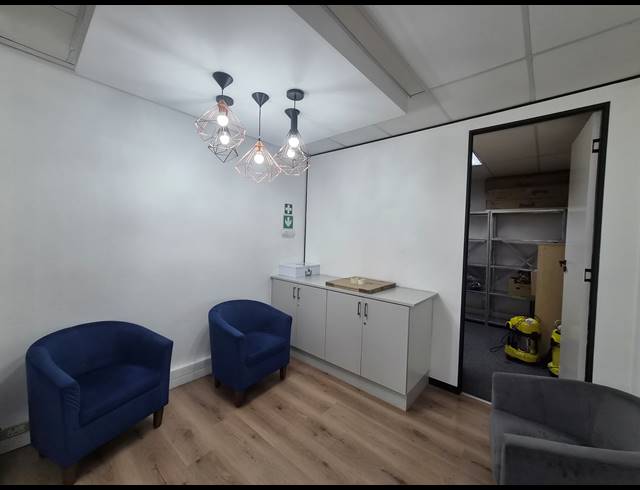 609M² OFFICE TO LET IN HALFWAY GARDENS